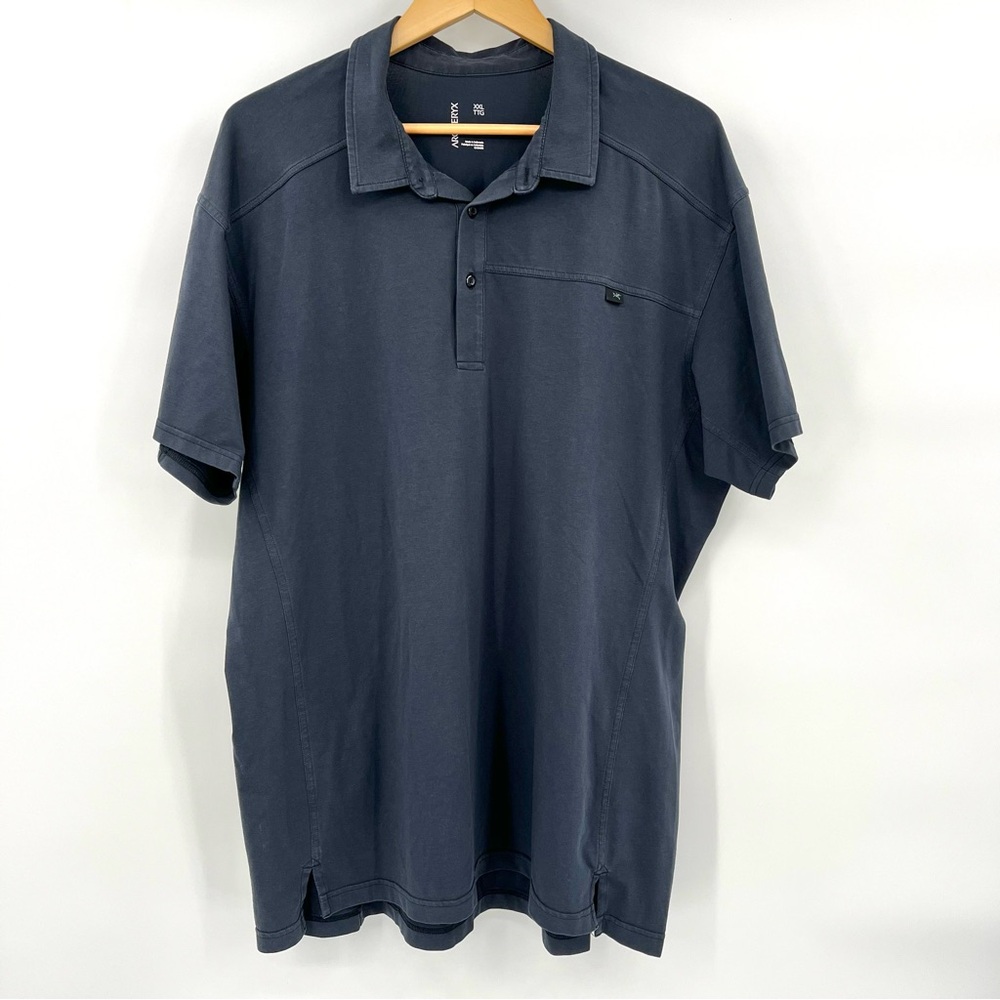 Arc’teryx Men's Captive Short Sleeve Polo Shirt